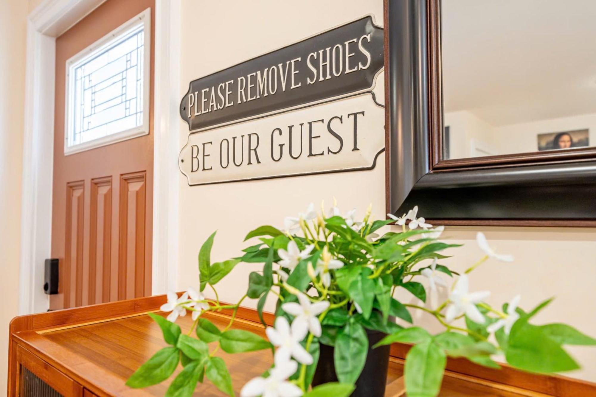 Апартаменты 37 - 3Br Quincy - Cozy Townhouse Near Blue Hills Экстерьер фото